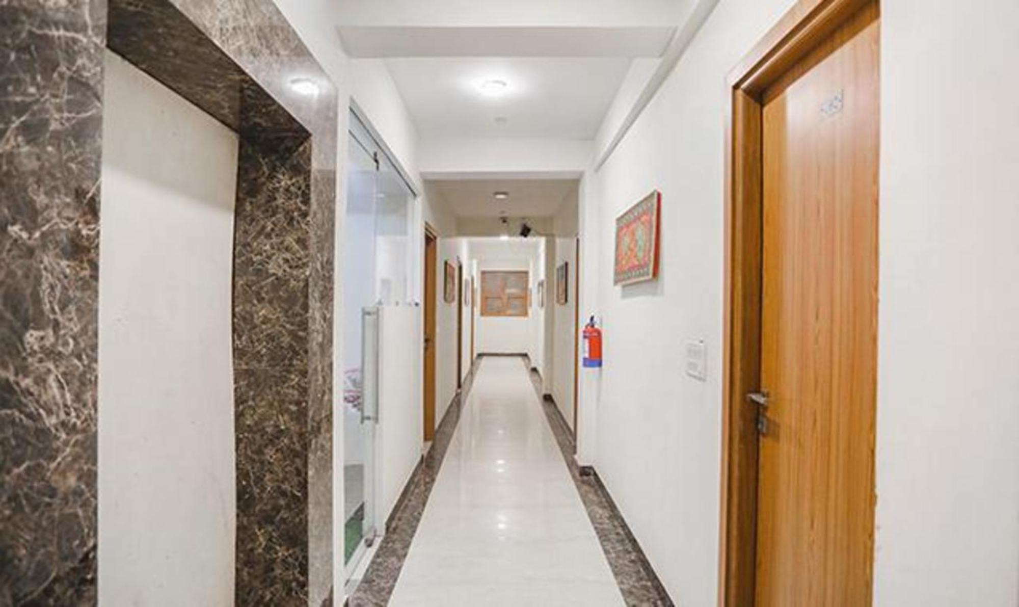 Fabhotel Royal Stay I Greater Noida Exterior foto